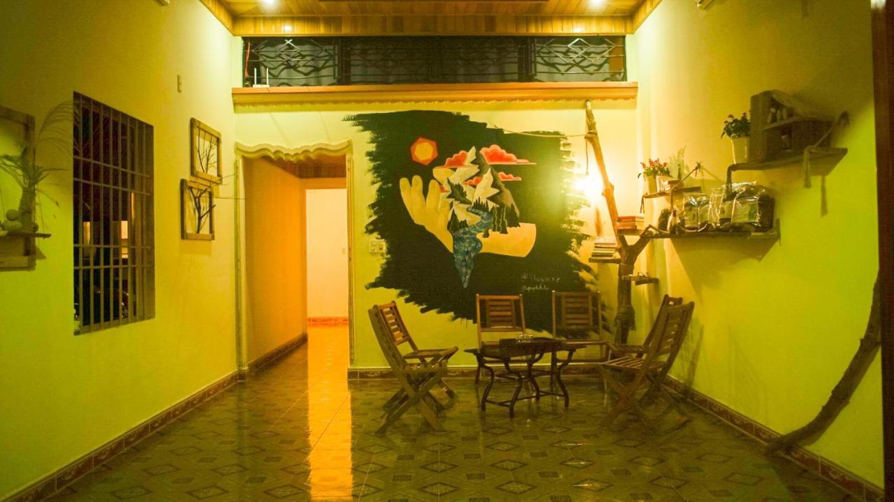 Big Mang Den Homestay Kon Von Kla Bagian luar foto